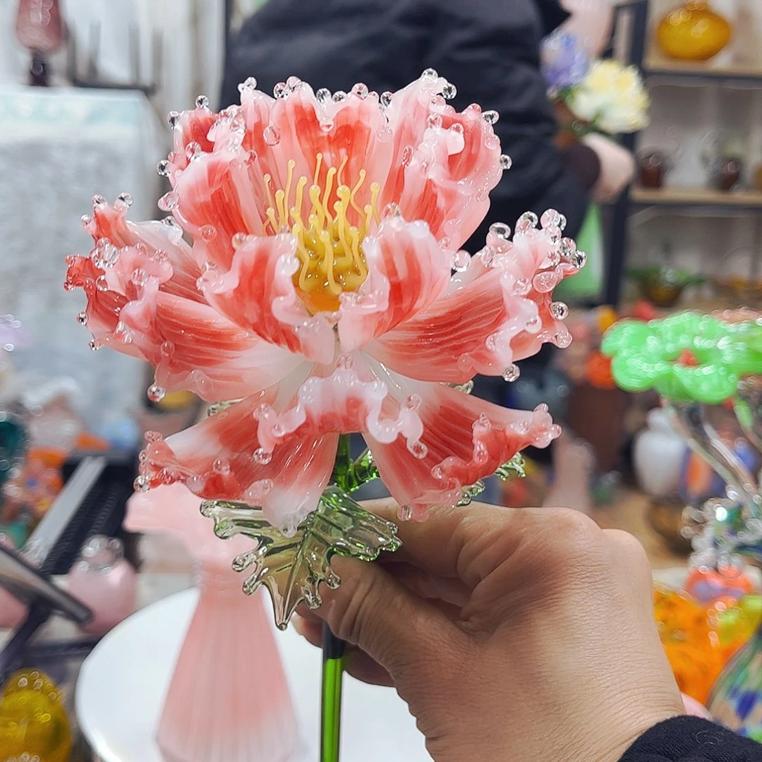 渐变红牡丹家悦琉璃工艺品