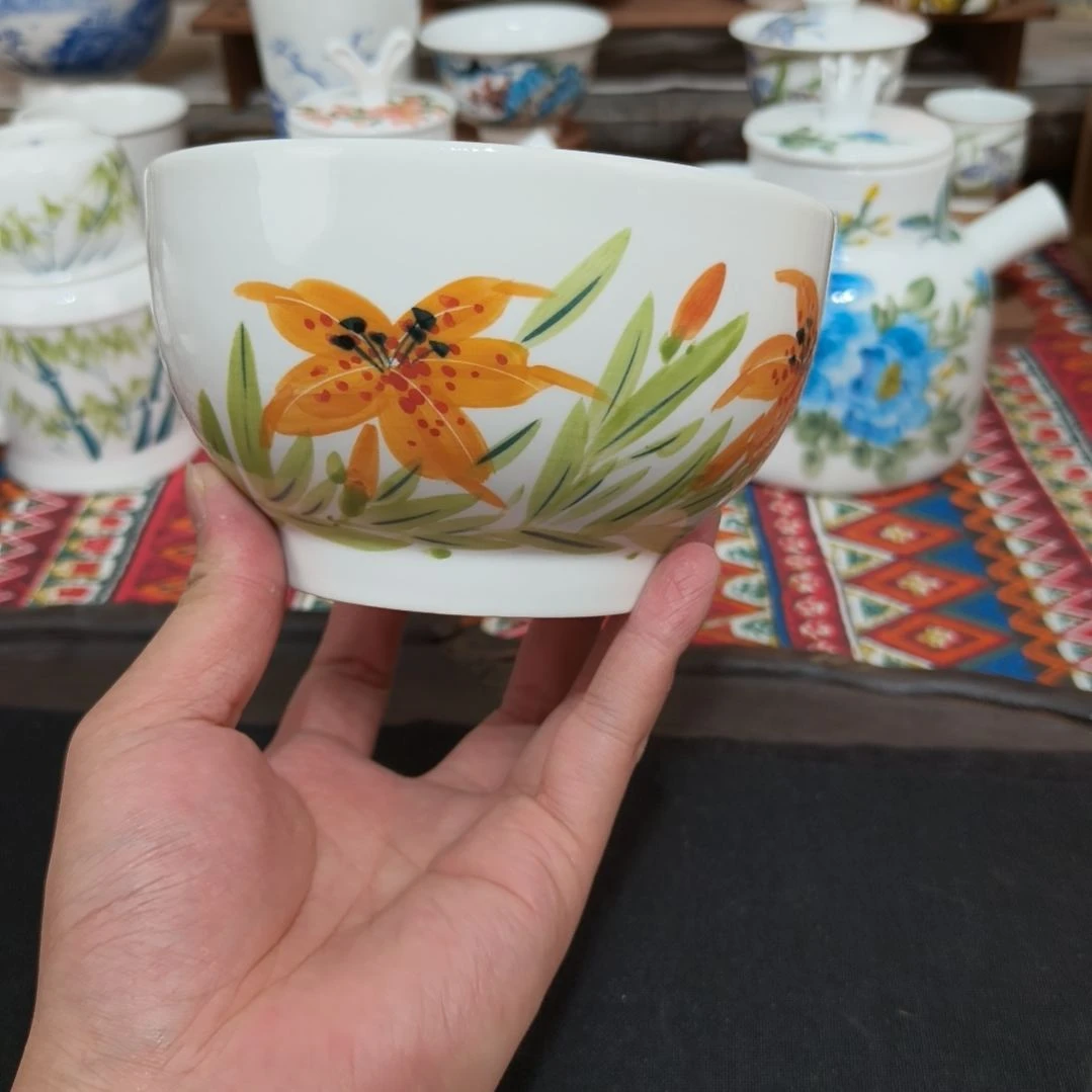 摆件景德镇手工手绘高温瓷器