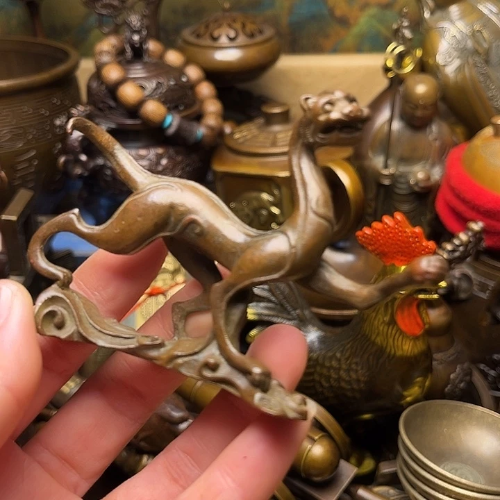 精美铜器批发档口