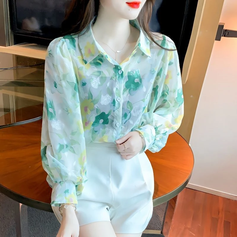 宽松灯笼袖衬衫女2025春夏薄款小清新碎花开衫防晒衣长袖雪纺衬衣