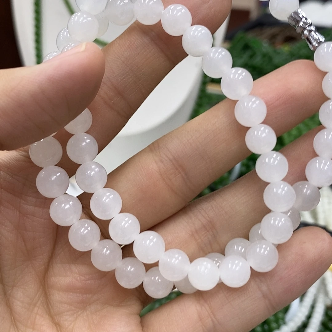 聚***宝颈饰未镶嵌和田玉