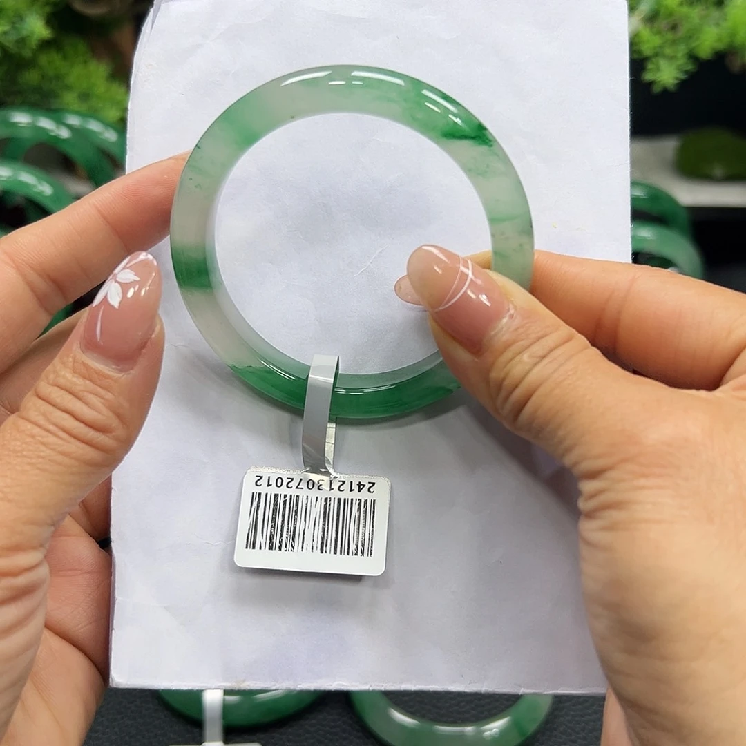 石英质玉手镯未镶嵌淼淼