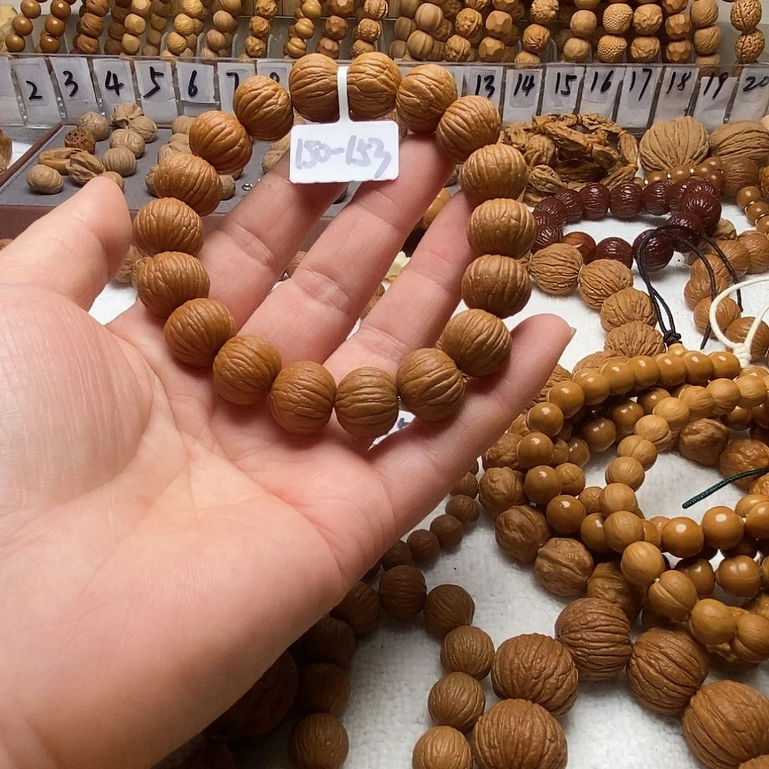 大***猫手串猴头核桃三围同尺土豪