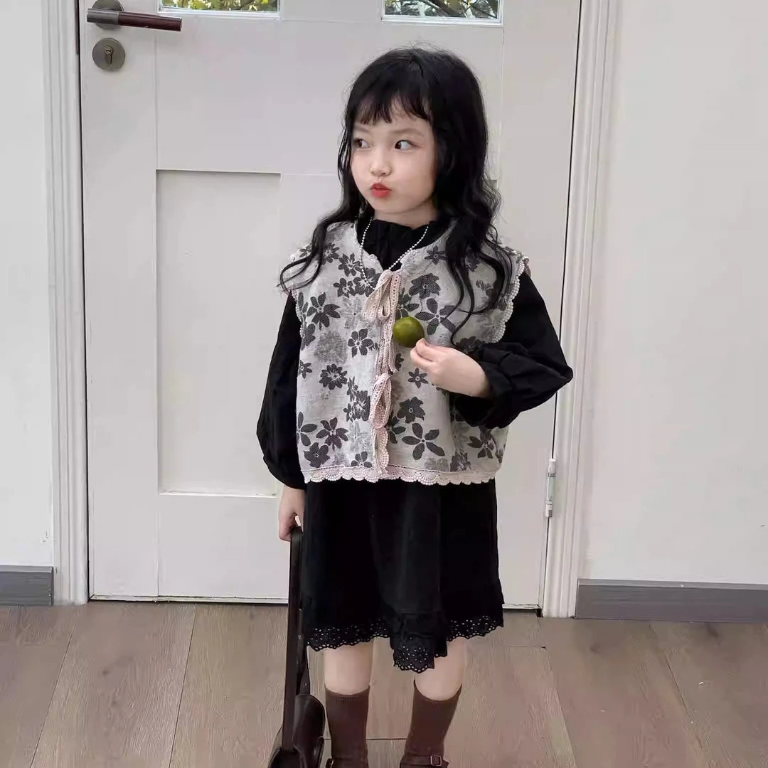 小众款女童森系穿搭2025春秋季新款韩版洋气蕾丝花边马甲背心