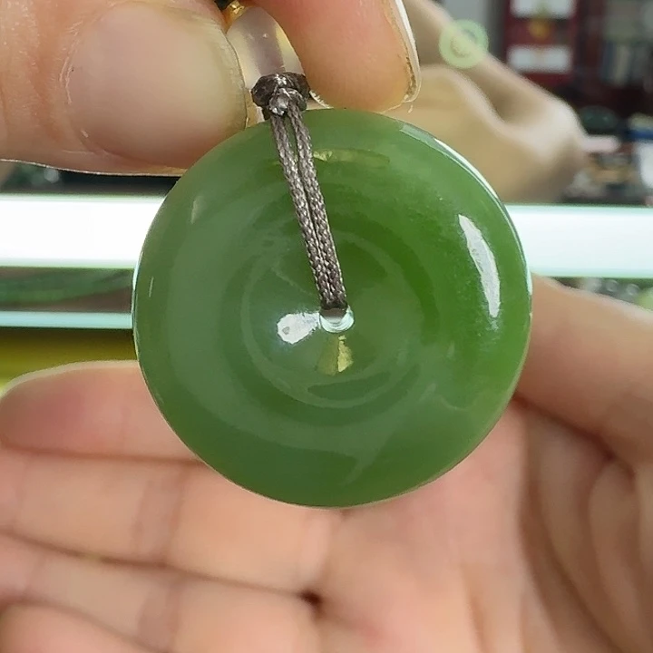 和田玉未镶嵌项圈粉青平安扣28