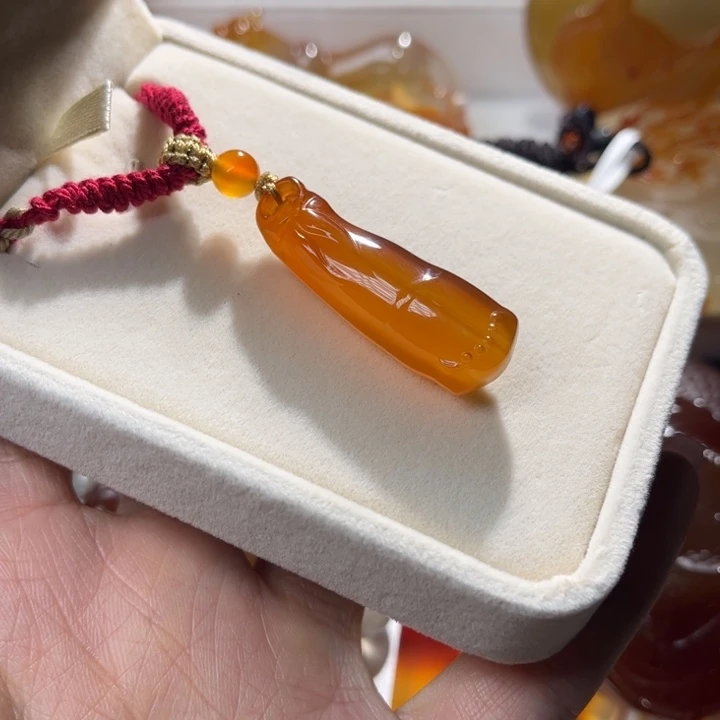 玛瑙/玉髓颈饰合金乖****的99