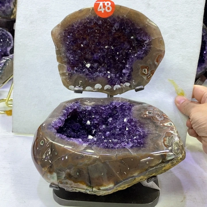 未镶嵌水晶大型摆件（非配饰）