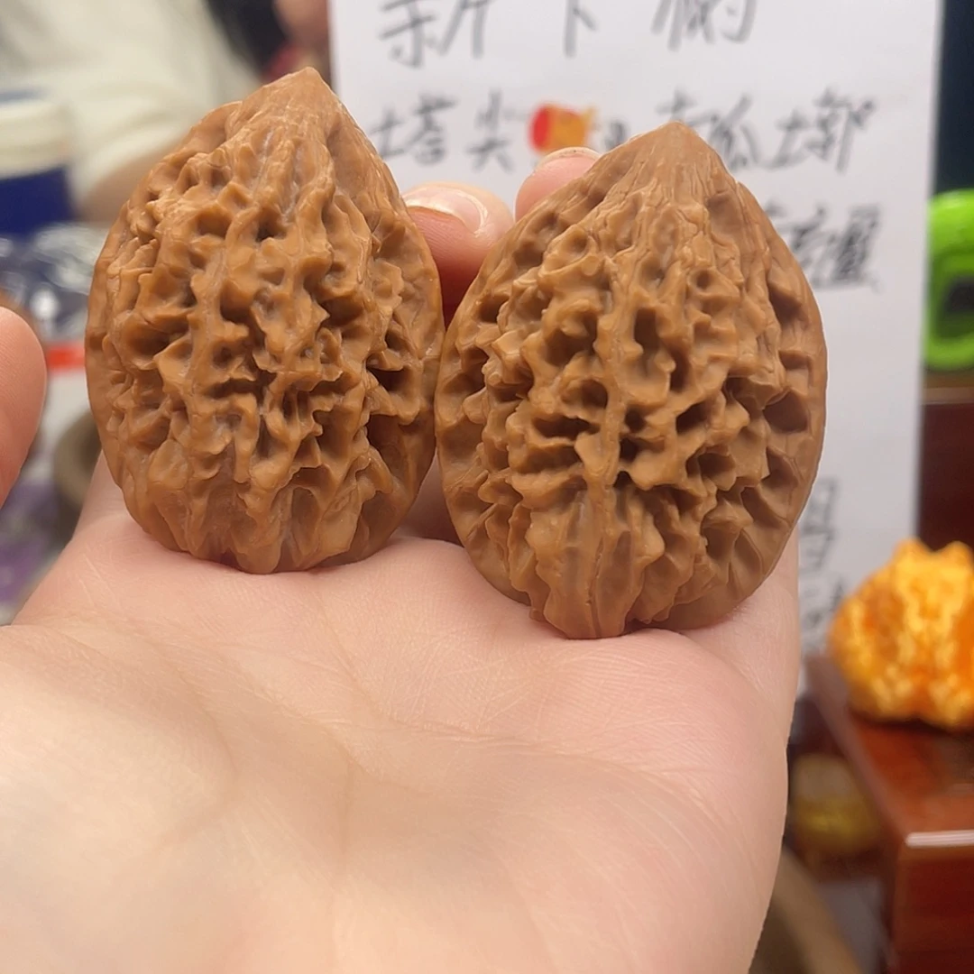 吊坠桃核全品招财鼠