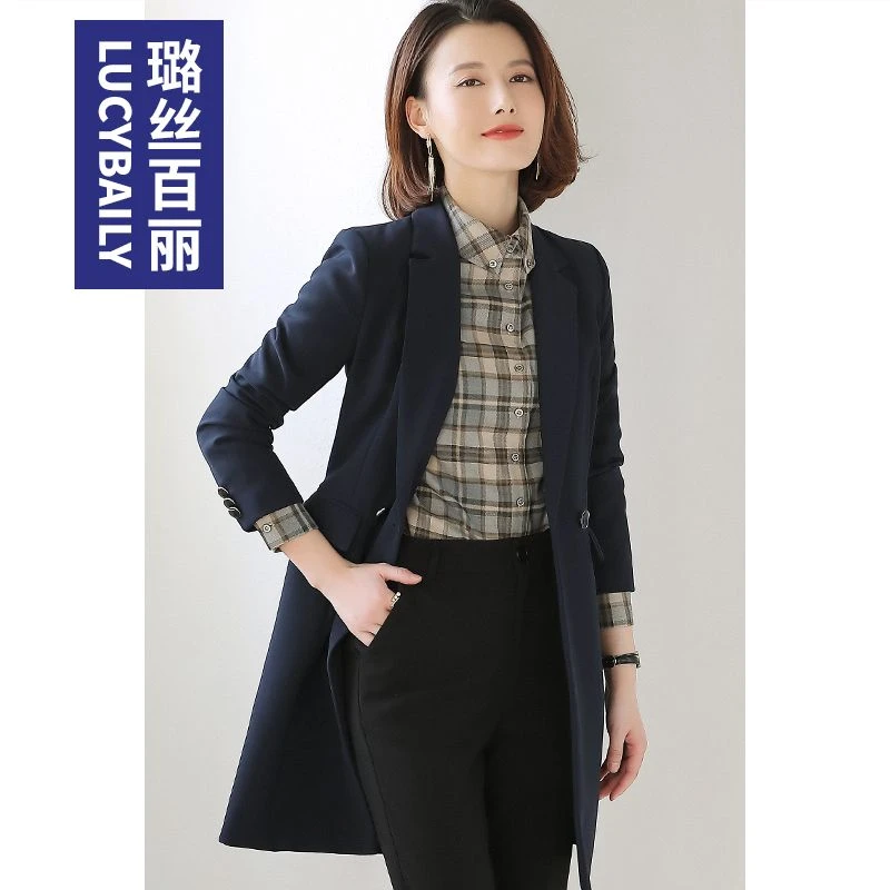 20023 西装外套女中长款设计感小众休闲气质职业装春秋修身黑西服