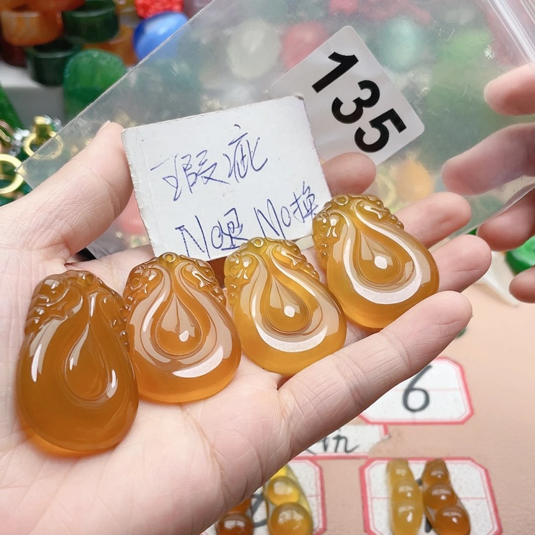 合金颈饰玛瑙/玉髓郭*