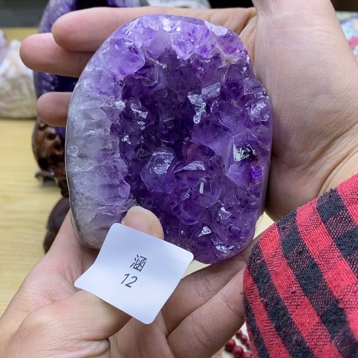水晶大型摆件（非配饰）未镶嵌