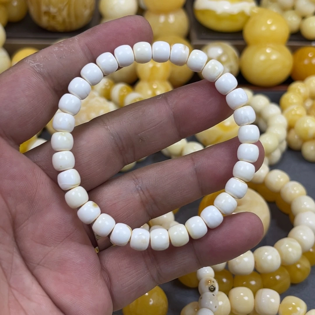 a***冰手串琥珀未镶嵌白蜡老邢7mm