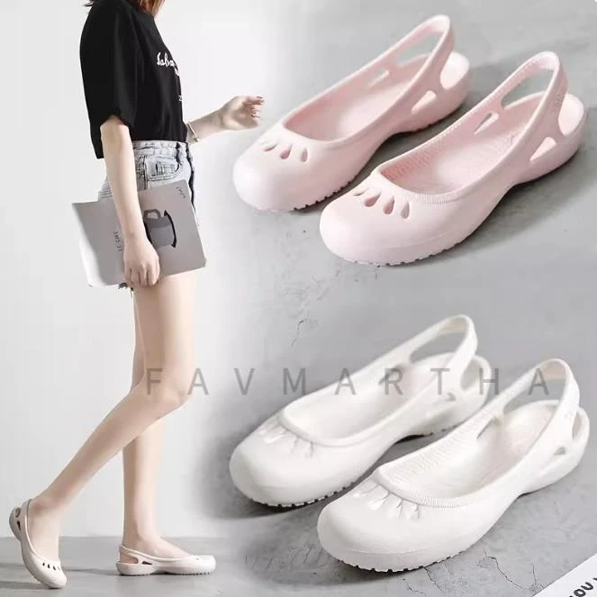 夏季洞洞鞋女软底凉鞋护士鞋包头大码果冻花园鞋防滑海边沙滩鞋