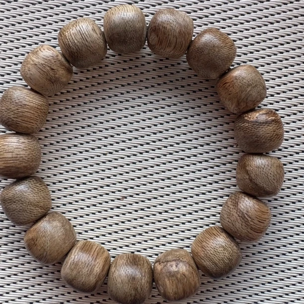 沉香WL蛇皮纹1.3-11克鼓珠单圈多样性发一条61h