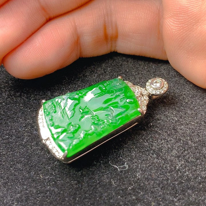 【闪购商品】翡翠未镶嵌颈饰翡翠