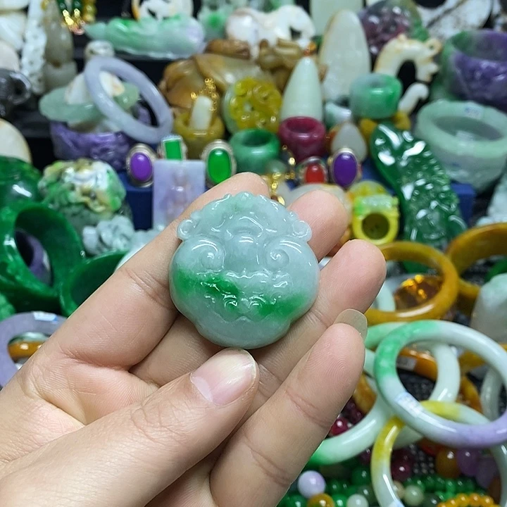 颈饰未镶嵌翡翠官方正规军回血放漏