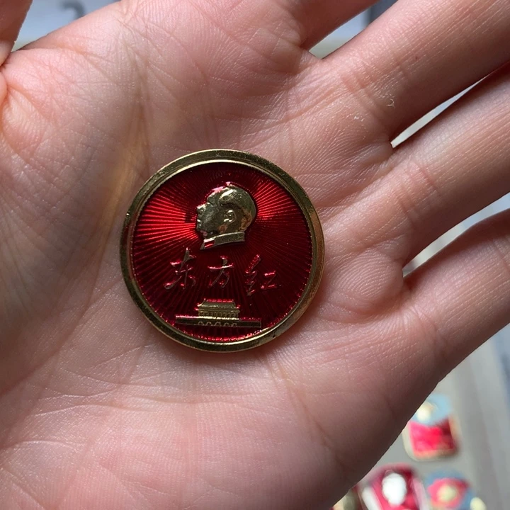 大**哈像章像章像章像章