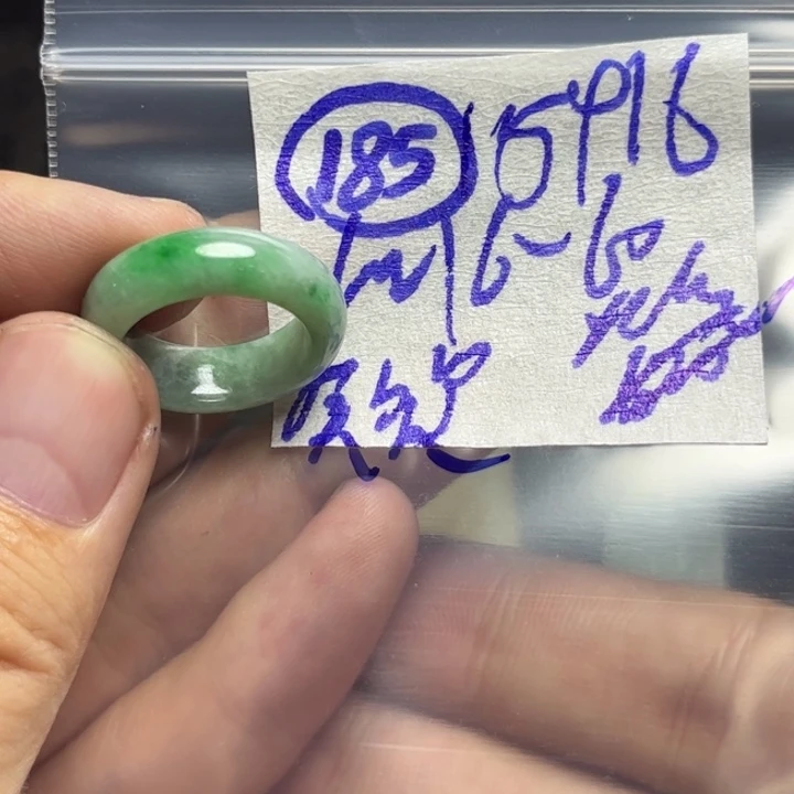 定制翡翠未镶嵌知*