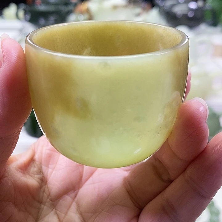 未镶嵌和田玉挂件茶杯75ml（微瑕）
