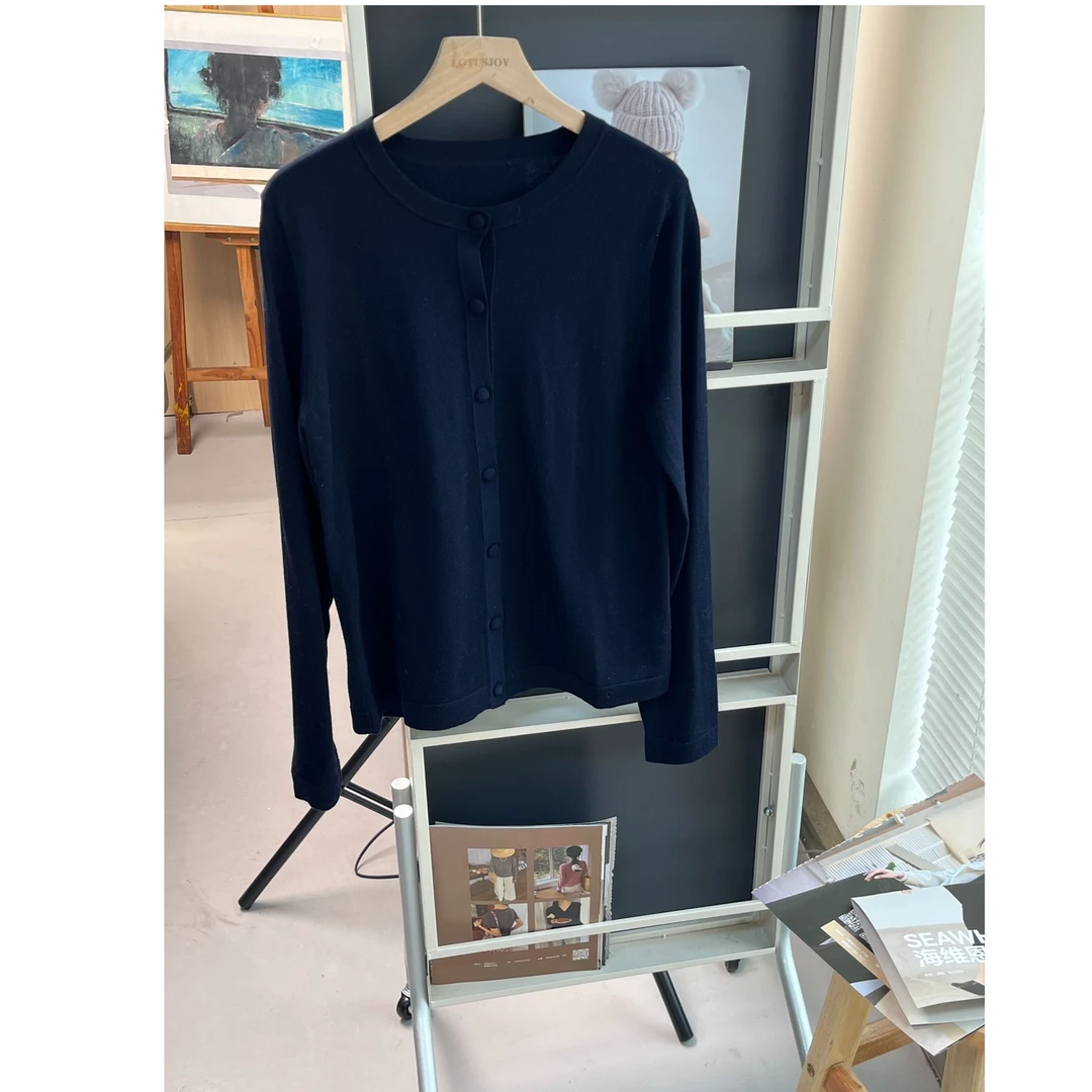 LB LK-84091 18针圆领包扣开衫