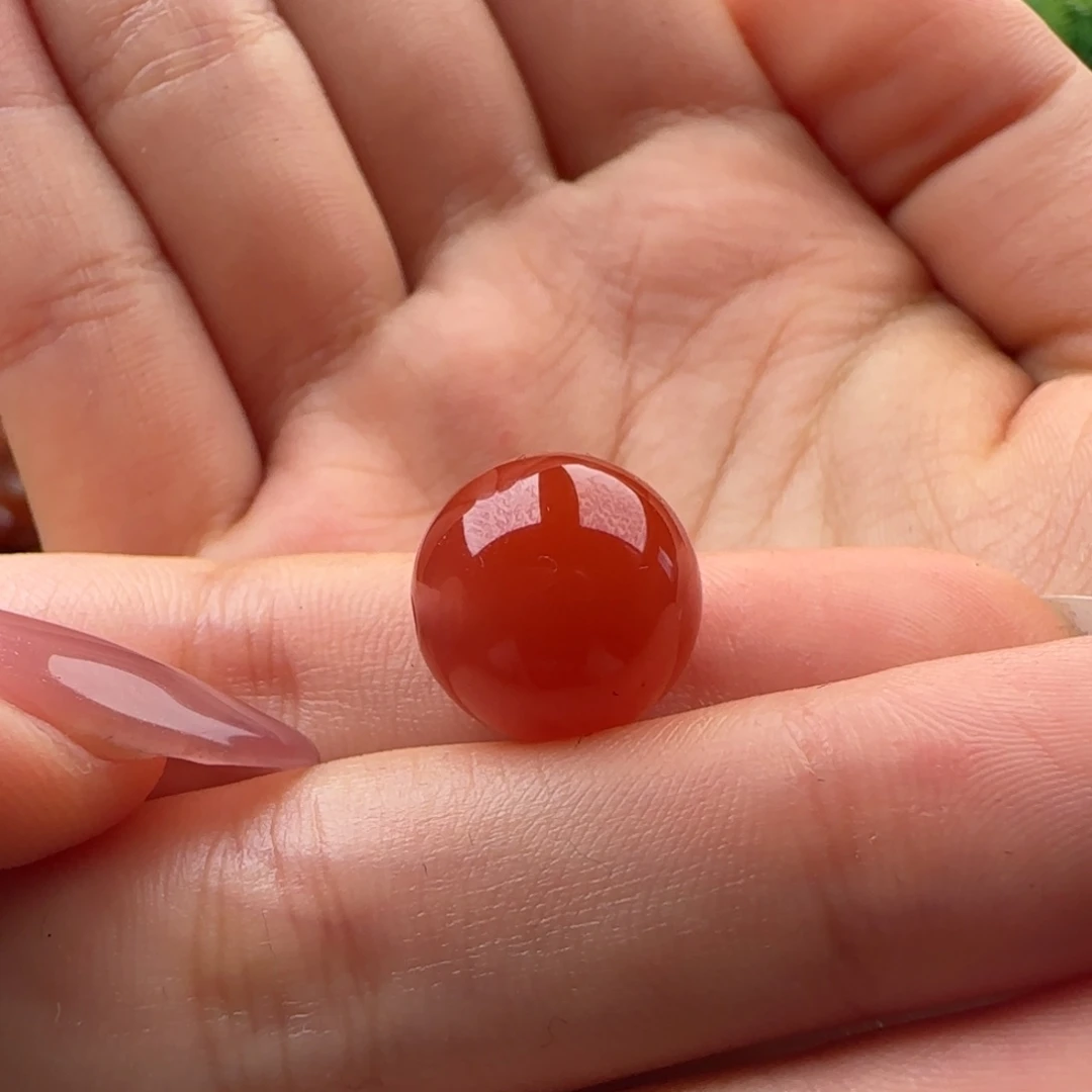 南红玛瑙未镶嵌圆珠13.8