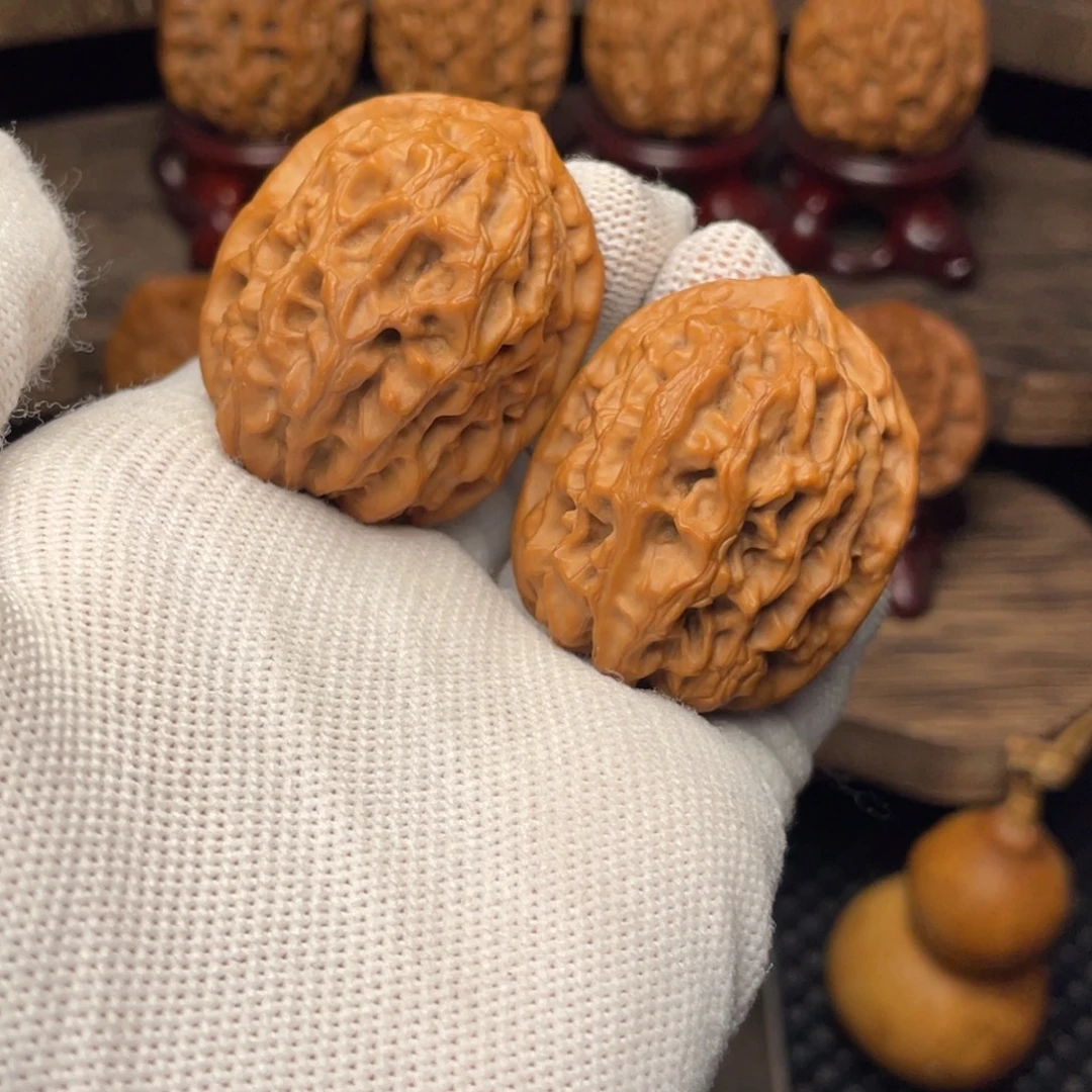 文玩核桃把件秦岭野生山魄系列龙夔33尖小修