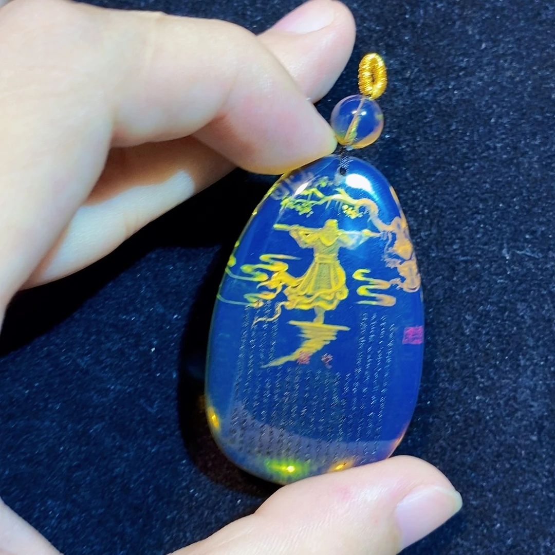 蓝珀未镶嵌珠宝奇石蓝珀一生所爱