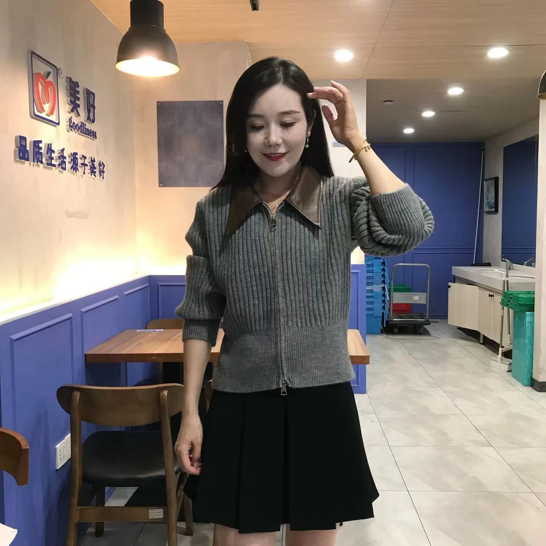 纯色POLO领撞色毛衣女士2025春秋新款时尚洋气软糯拉链针织开衫潮