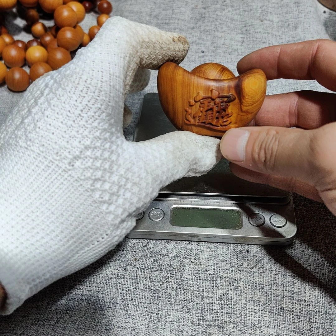太行崖柏手工艺品