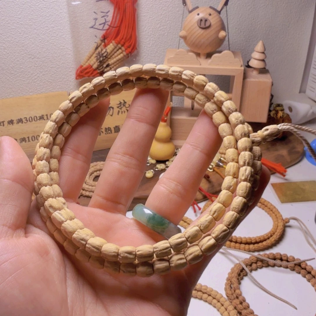 柏香籽/百香籽吊坠啦**啦