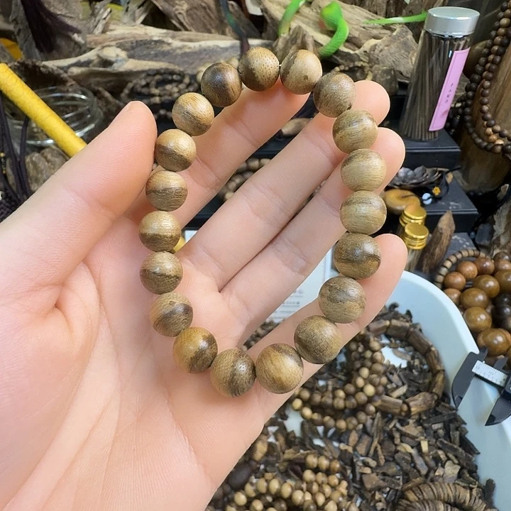 沉香碎屑沉香达拉干沉香1.0大5克➕沉香碎屑多样性