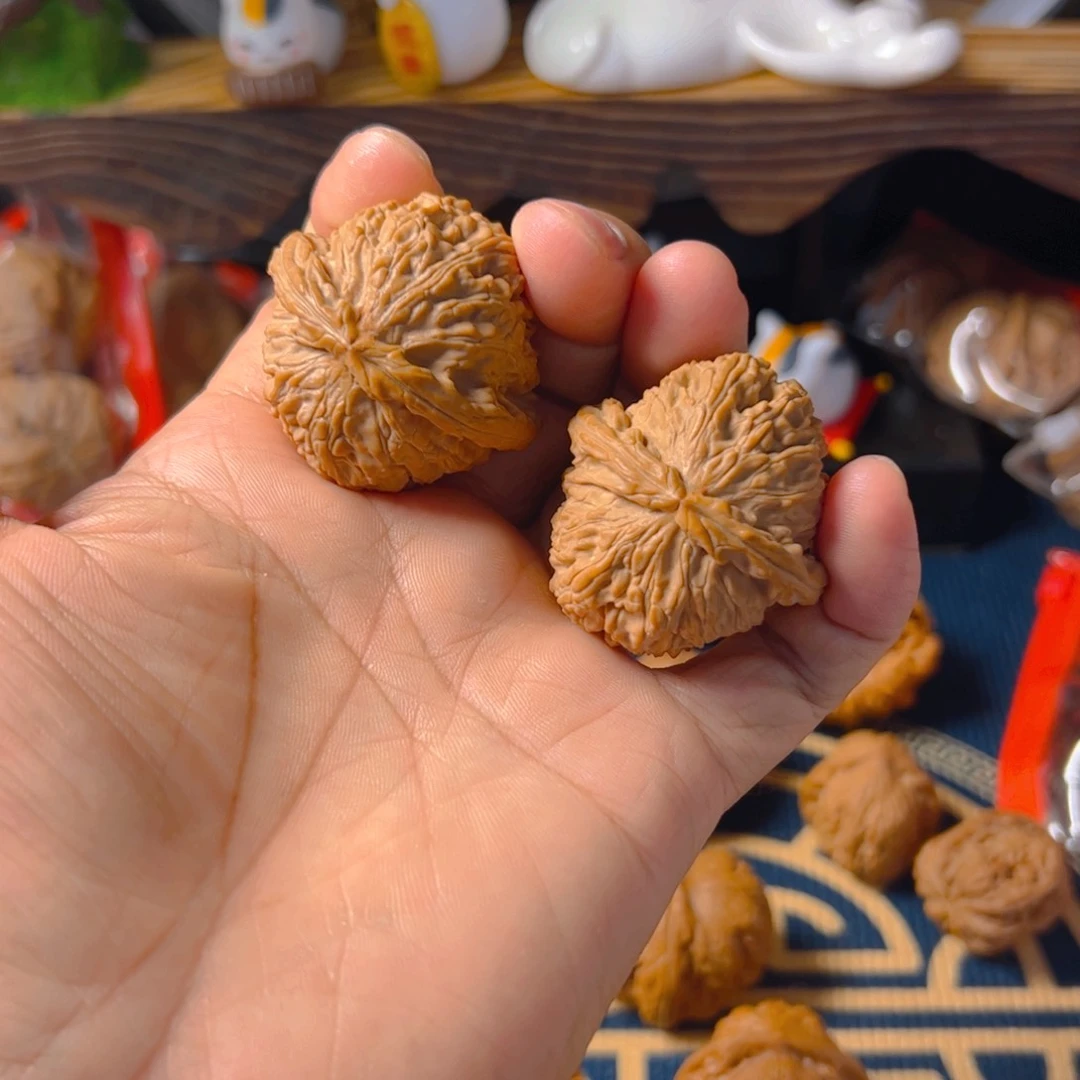 文玩核桃把件白狮子41