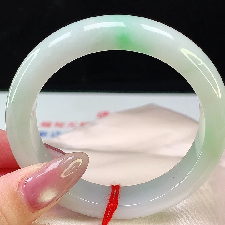 翡翠手镯未镶嵌天然翡翠1398