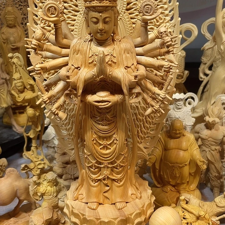 黄杨木千手观音摆件