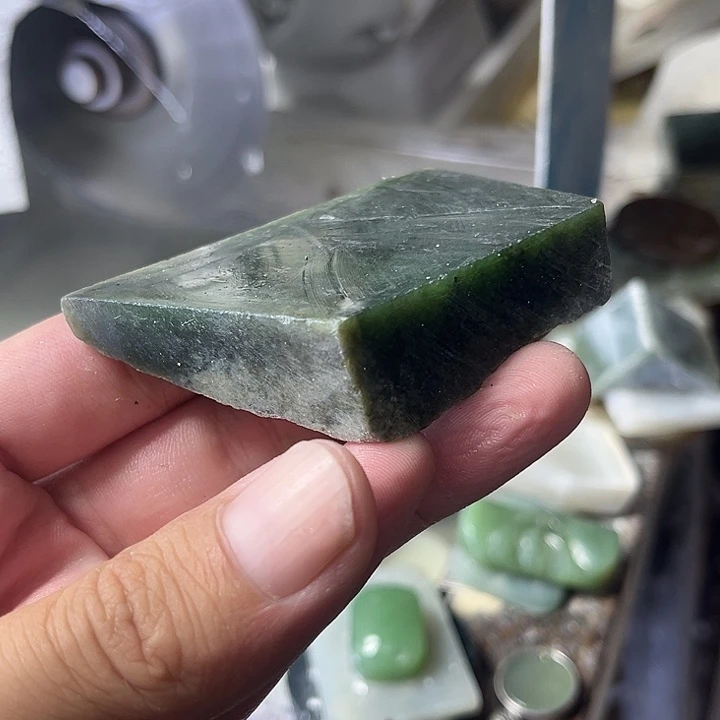 未镶嵌和田玉珠宝半成品