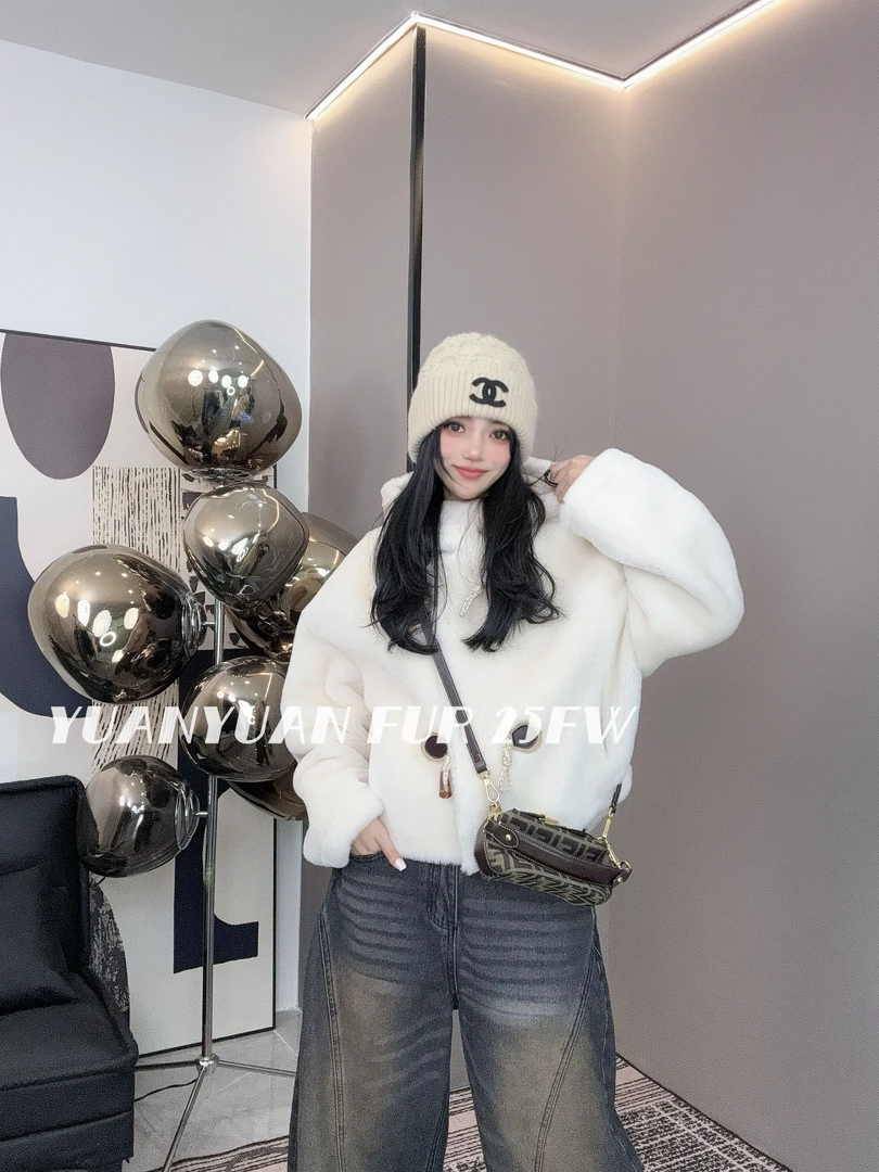 【媛媛推荐】XIASIQING｜25FW 2556 新款时尚休闲皮毛一体外套