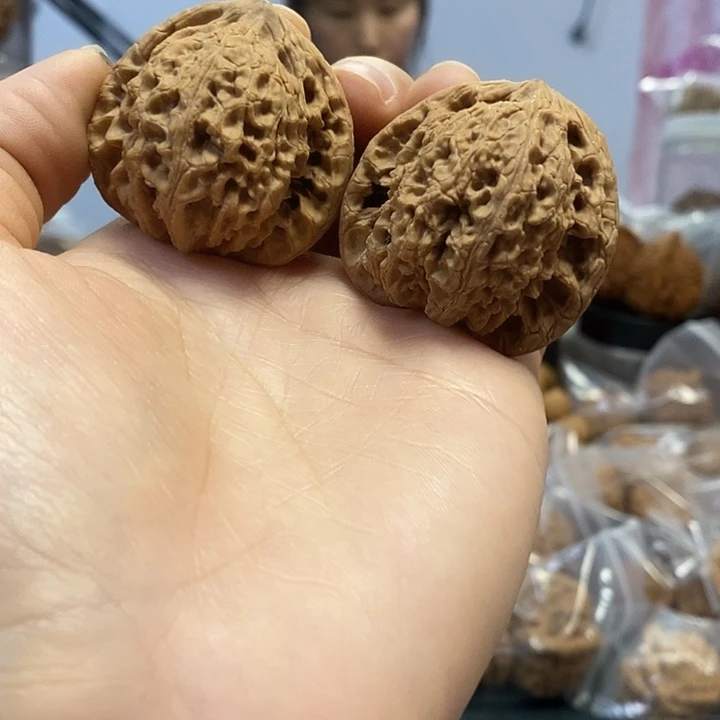 把件文玩核桃40/41虎头王油小众