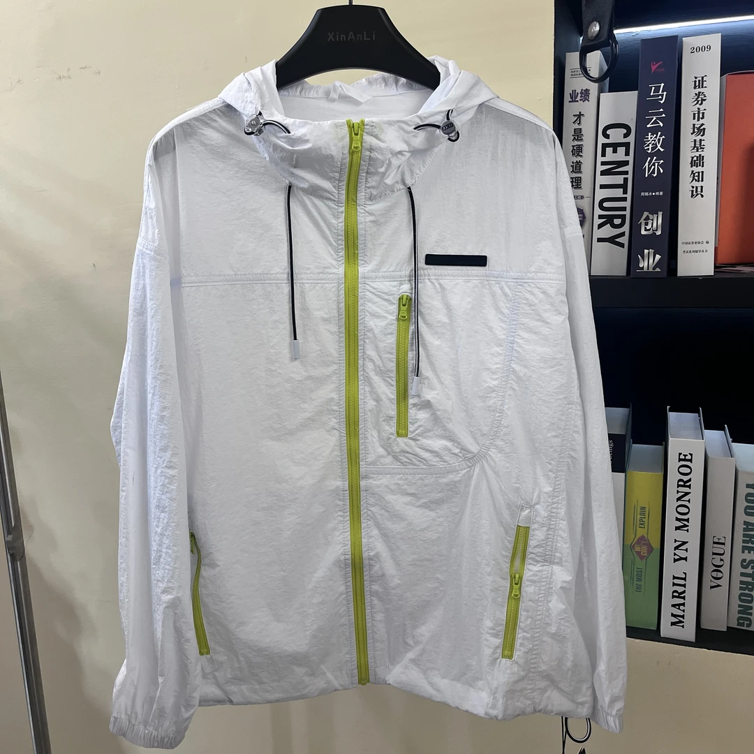 5119白色青少年时尚潮流休闲防晒外套