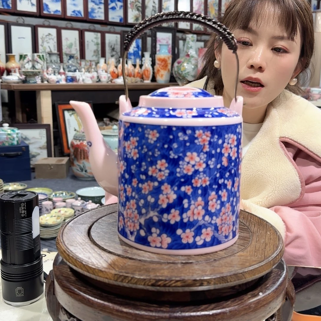 瓷摆件//////景德镇陶瓷瓷器。