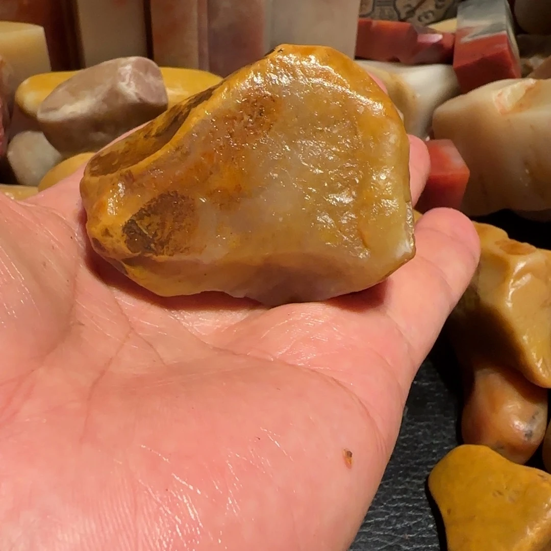 难***2老挝石田黄原石，漂亮的北部，