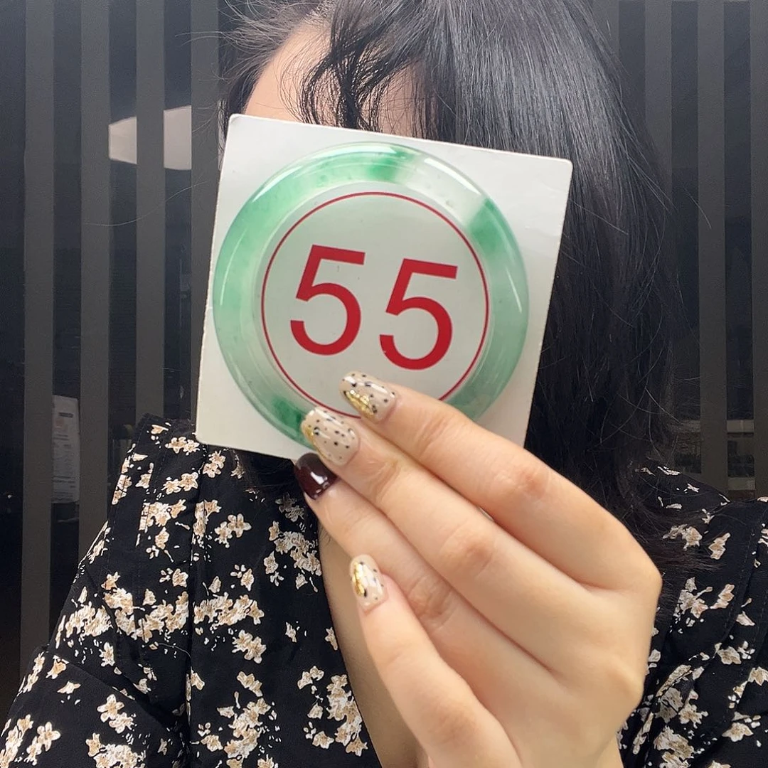 未镶嵌手镯石英质玉