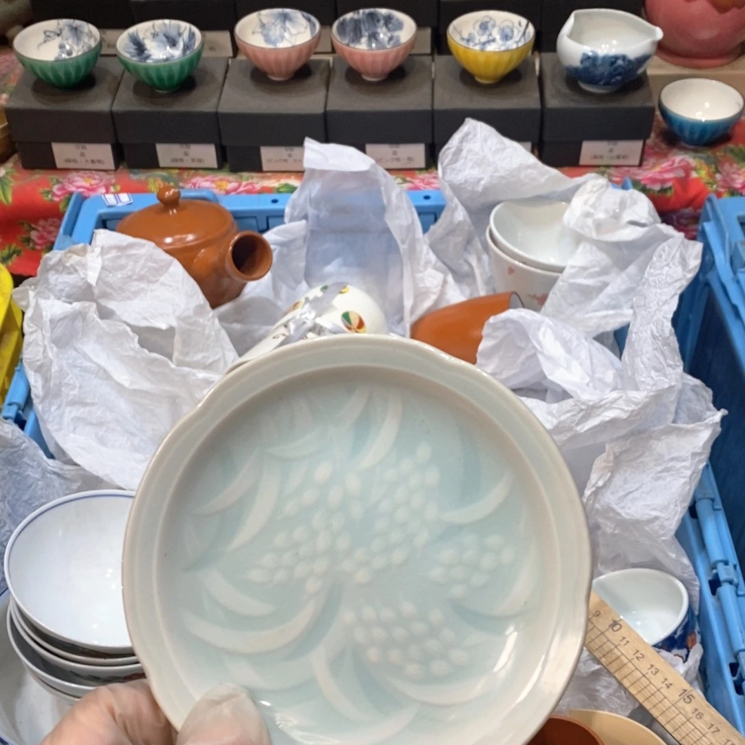 瓷片小**熊李哈哈哈哈哈哈