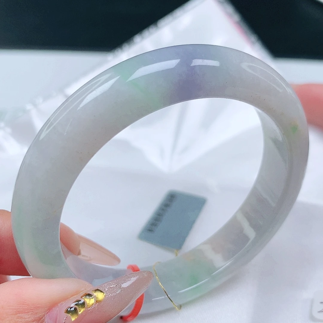 未镶嵌手镯翡翠9384