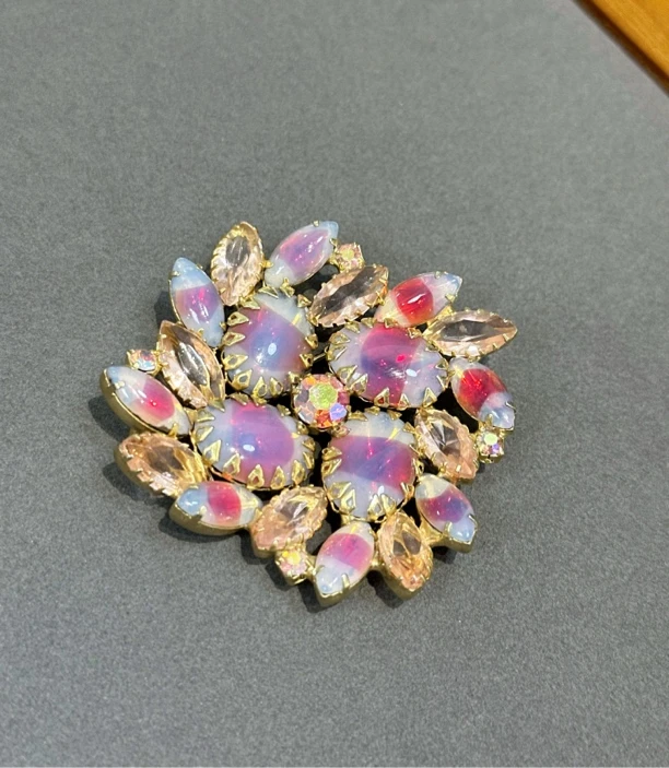 铜合金仿水晶胸针 Vintage 渐变玫粉色琉璃莱茵石胸针