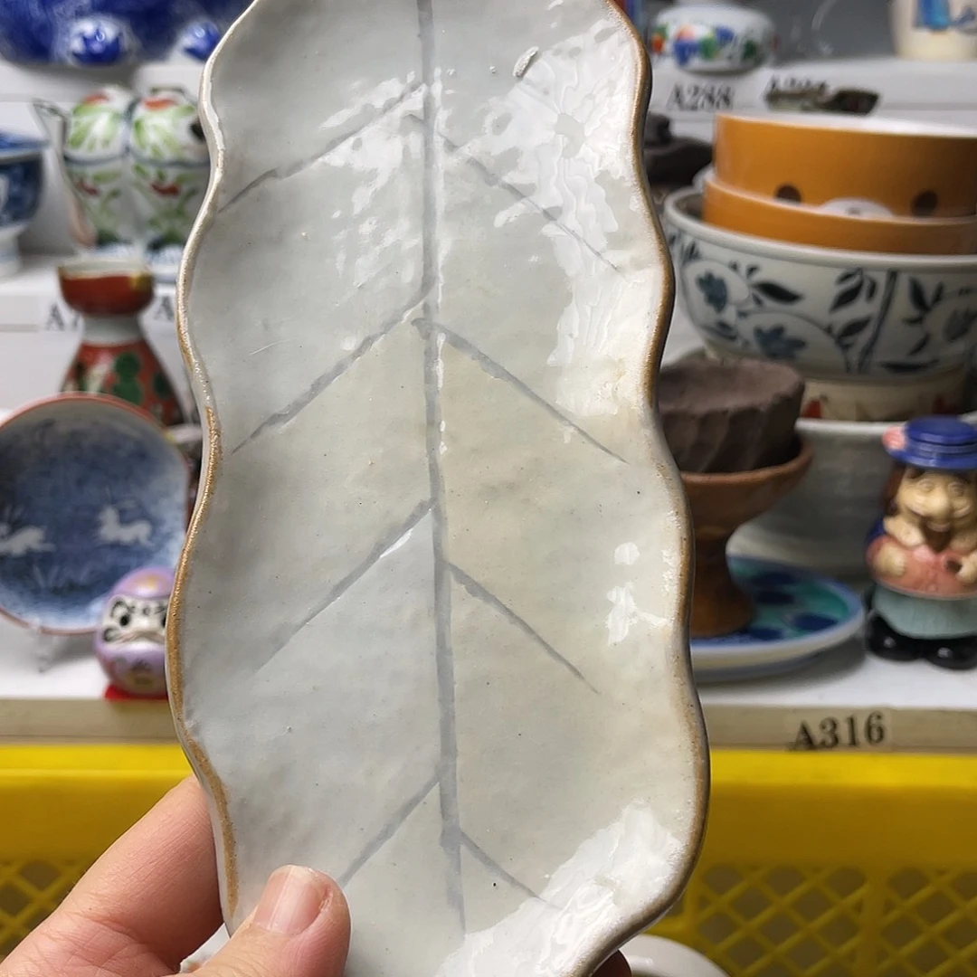 瓷片李****派哈哈哈我真的不喜欢这样了笑哈哈这