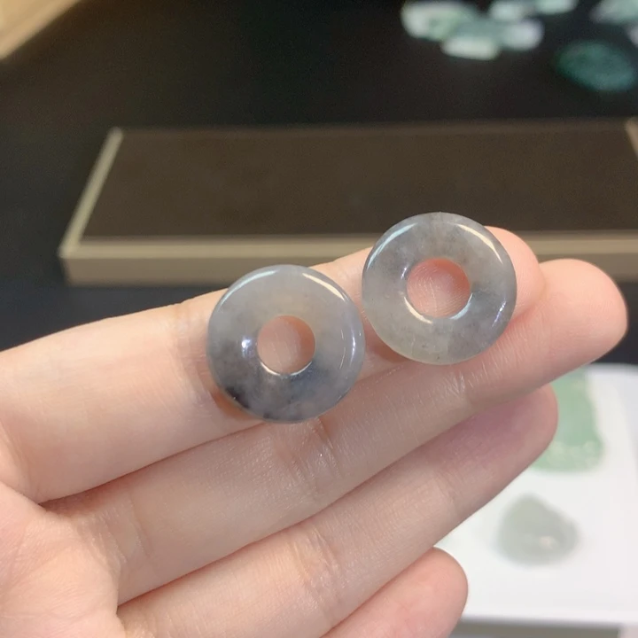 翡翠未镶嵌颈饰纯天然a货翡翠