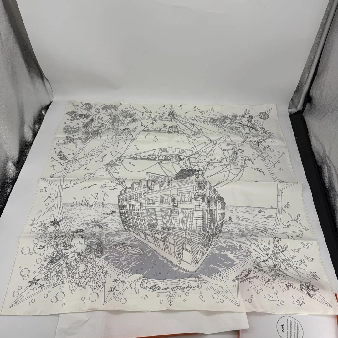 99新 Hermes/爱马仕 爱马仕白色大航海方巾丝巾8542052