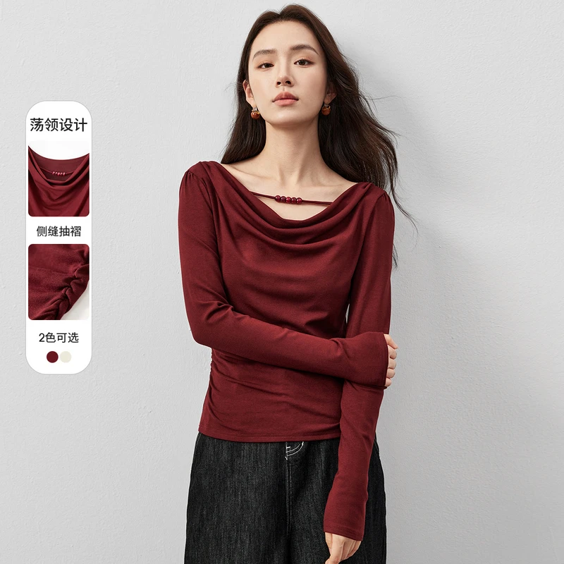 尚都比拉优雅美学安可拉红珠肩侧缝抽褶显瘦修身超弹针织衫58407