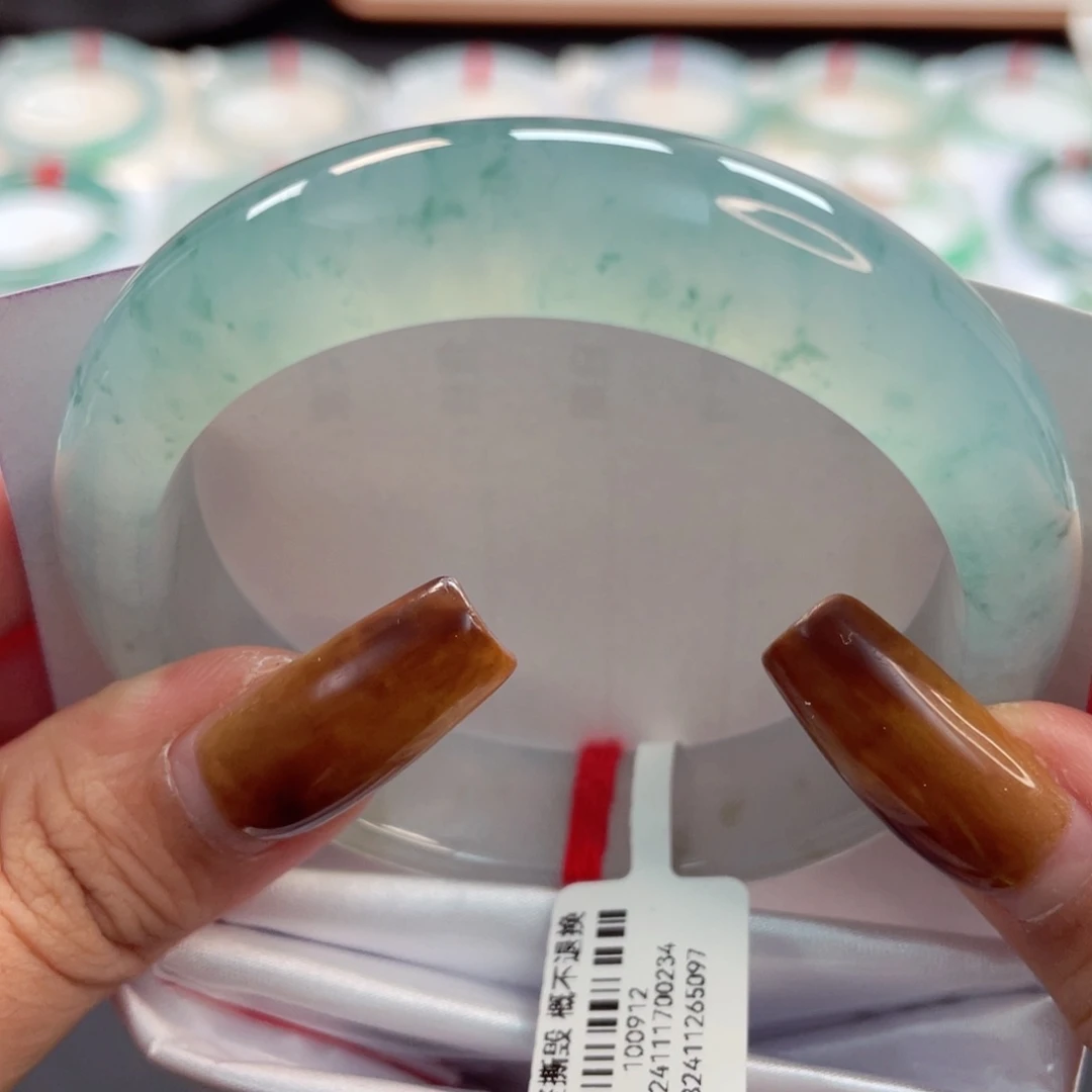 【闪购商品】翡翠手镯未镶嵌冰种起光满天星飘花正圈53，21号