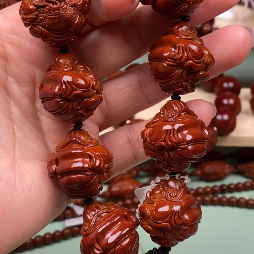 超***哥木质橄榄核回血直播间